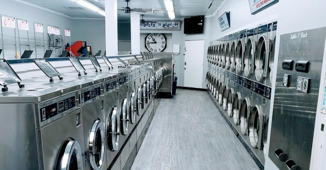 Self Service Coin Laundromat in Visalia CA Wash Dry